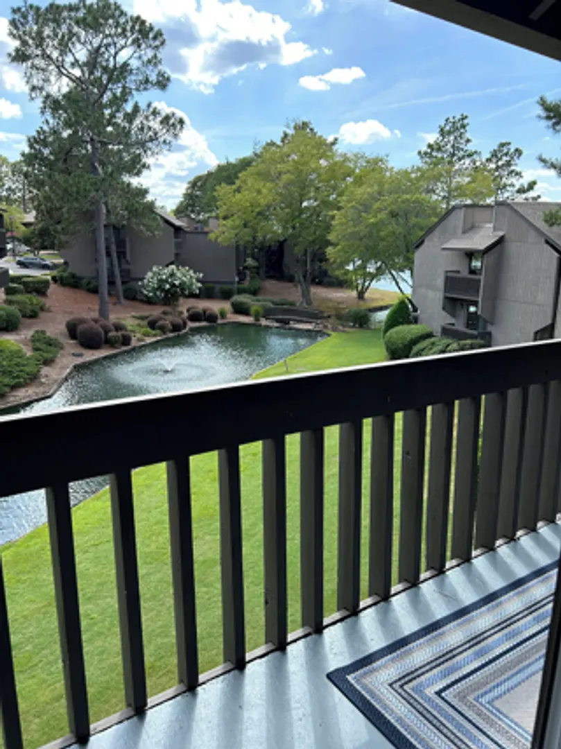 Price Reduced! 3 Bedroom Pinehurst Executive Residence on Lake Pinehurst — Photo 4
