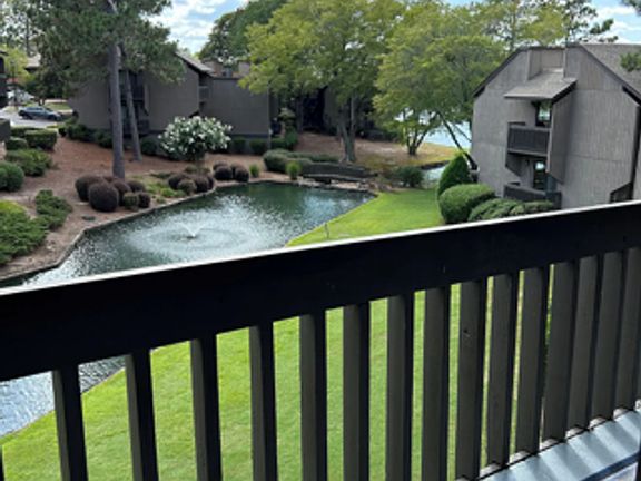 4th image of 250 Sugar Gum Ln #229