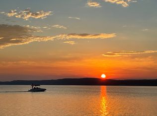 70 Lakeshore Dr, Ballston Spa, NY 12020