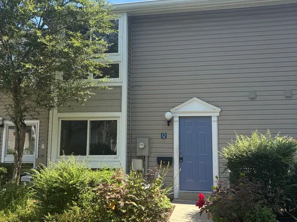 290Q Hilltop Ln, Annapolis, MD 21403