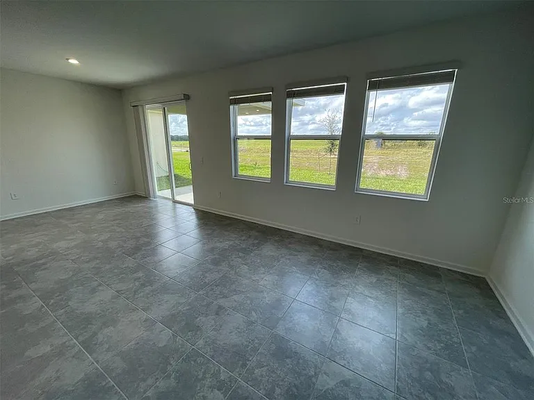608 Daring Dr — Photo 11
