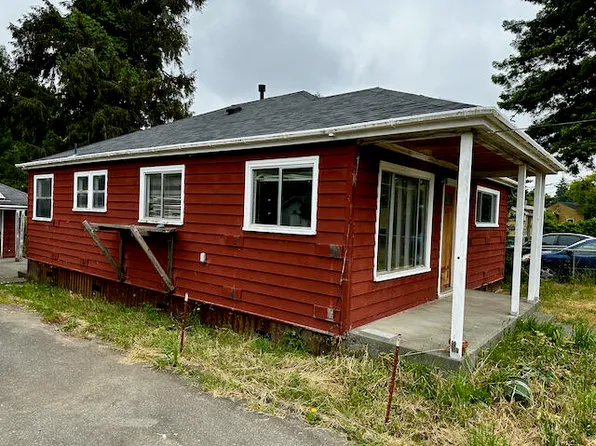 2083 Holly St, Eureka, CA 95503