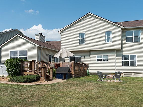 3rd image of 5124 Pecan Dr