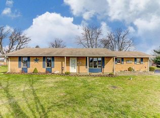 2068 Clayton Rd, Brookville, OH 45309