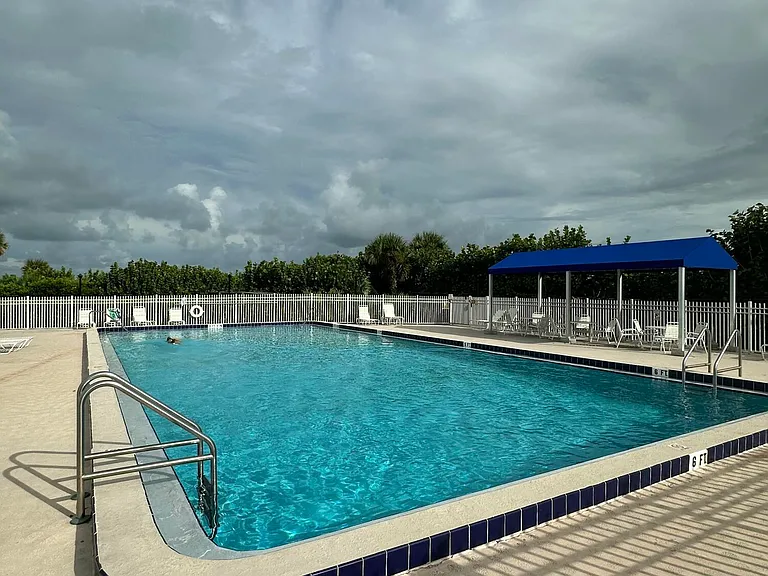 335 Ocean Park Ln #V106 — Photo 31