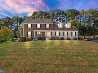 1398 Park Lake Dr, Reston, VA 20190