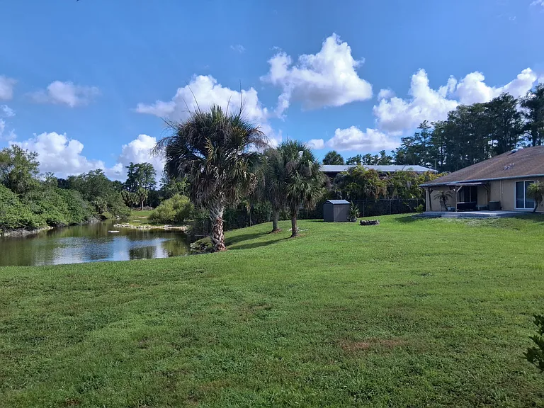 7758 Suncoast Dr — Photo 8