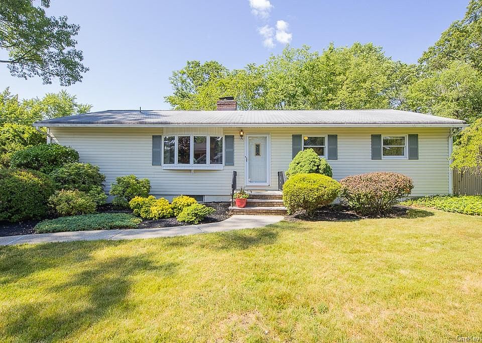 11 Robertson Drive, Pearl River, NY 10965 Zillow