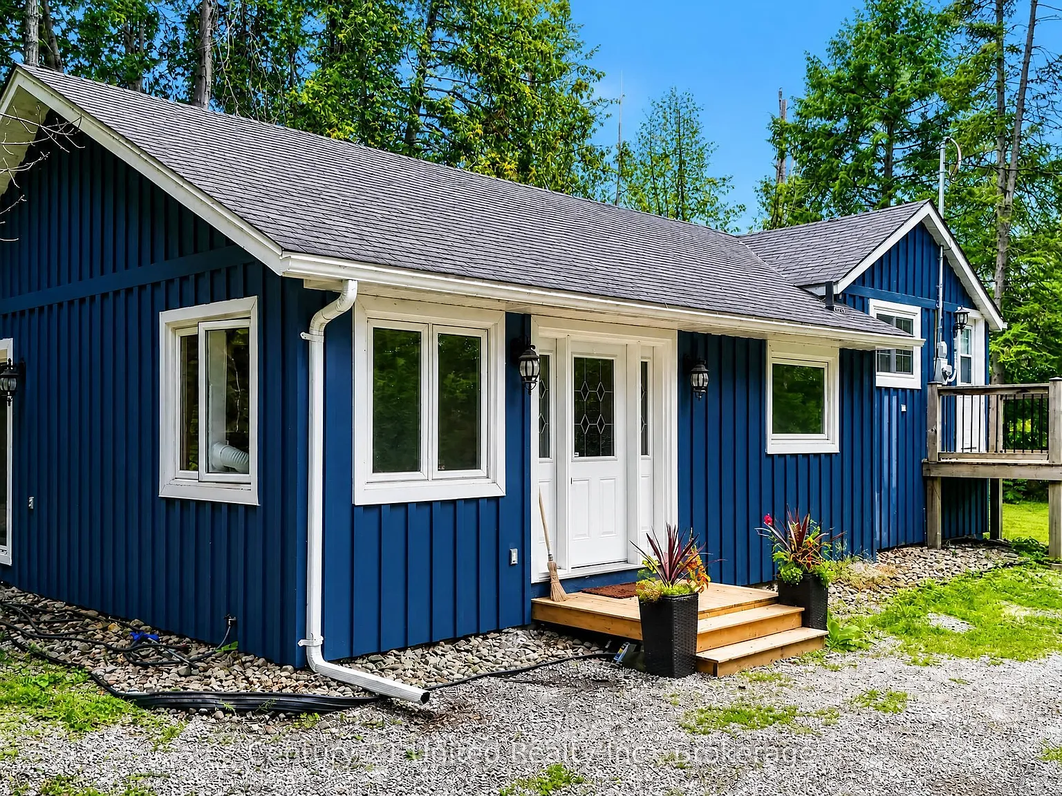 3 bed, $3,100 — Photo 1