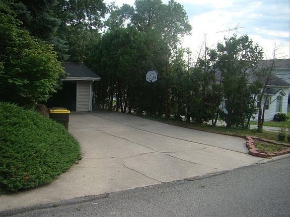 Drive way