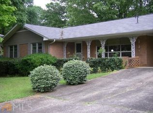 6516 Rickenbacker Cir, Morrow, GA 30260