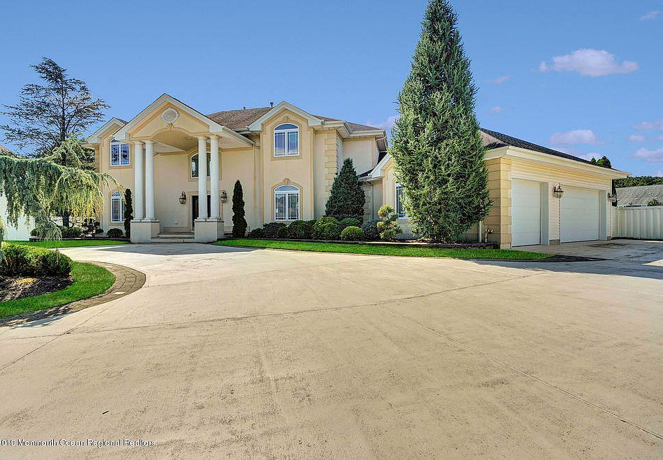 1st image of 1406 Oakwood Hollow Ln