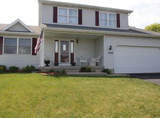 1046 Crabtree Ln, Antioch, IL