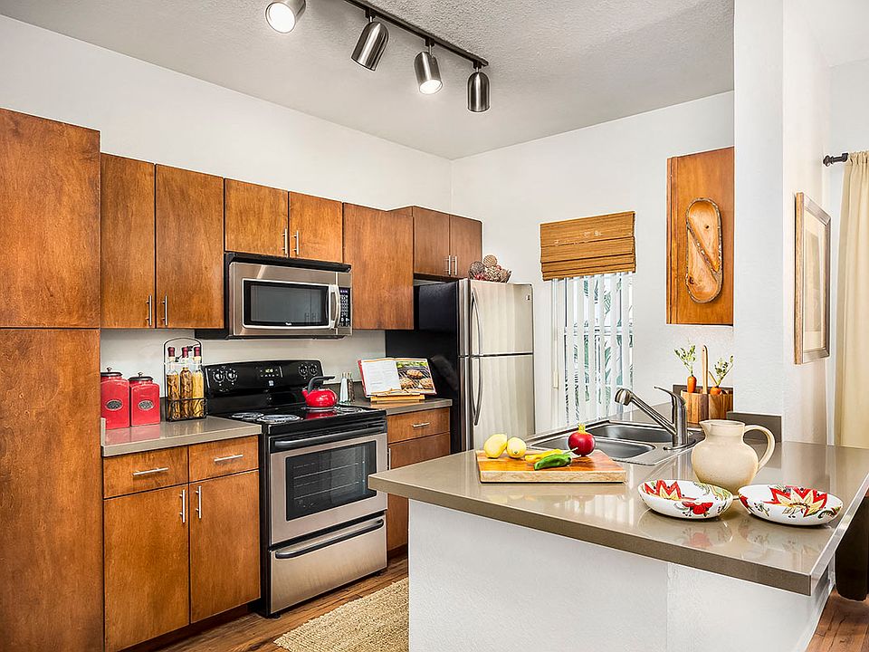 Full Kitchen with Microwave and Dishwasher