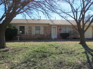 608 Saturn St, Altus, OK 73521