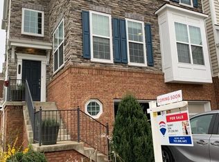 25446 Stallion Branch Ter, Chantilly, VA 20152