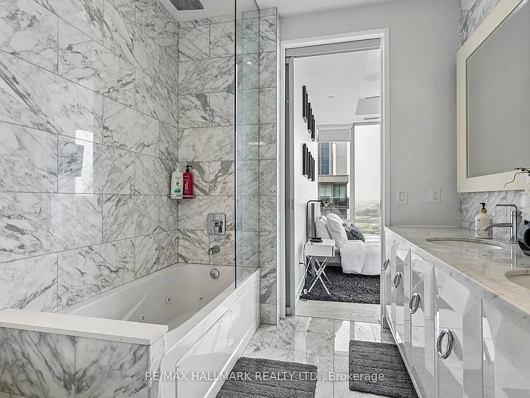 90 Park Lawn Rd #Penthouse 3101 — Photo 23