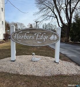 116 Commerce Street #F9, Clinton, CT, 06413