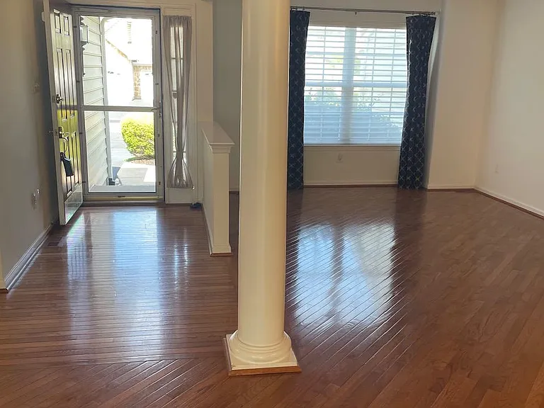 37 Palmer Dr — Photo 2