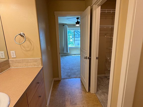 5th image of 61209 Dayspring Dr