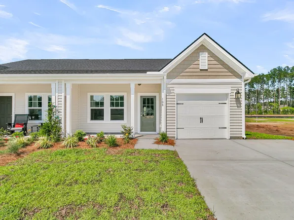 1045 Dusk Dr, Summerville, SC 29486