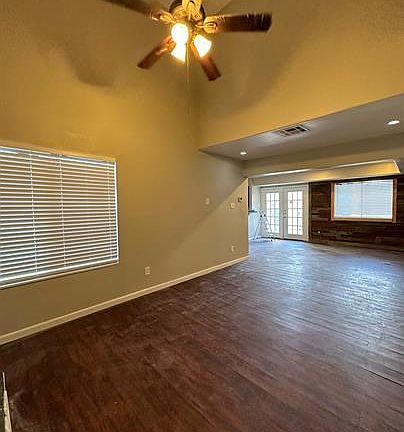 3rd image of 2158 Fleur De Lis Ct #1