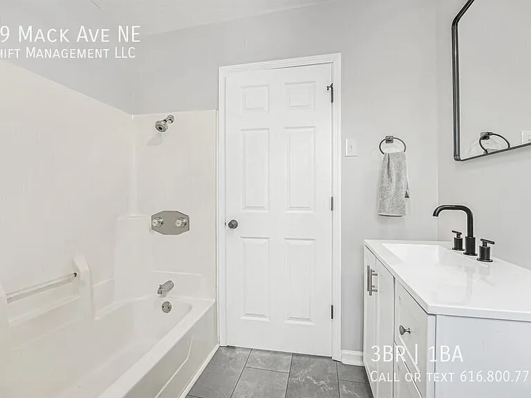 59 Mack Ave NE — Photo 6