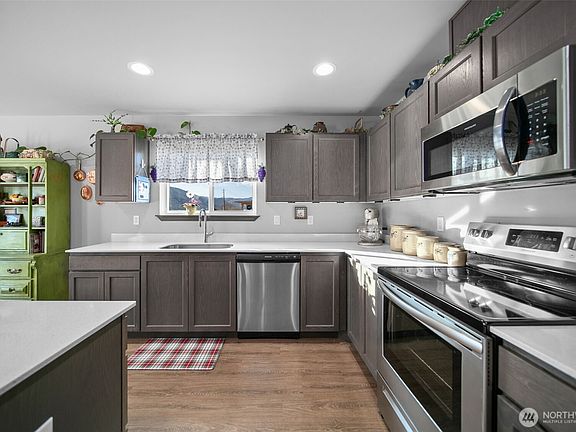 5th image of 2314 SE Marlette Road