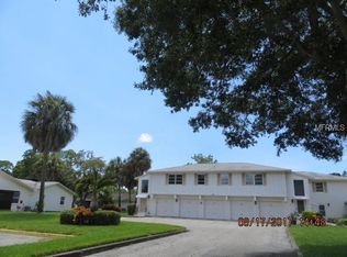3275 37th Way S APT E, Saint Petersburg, FL 33711