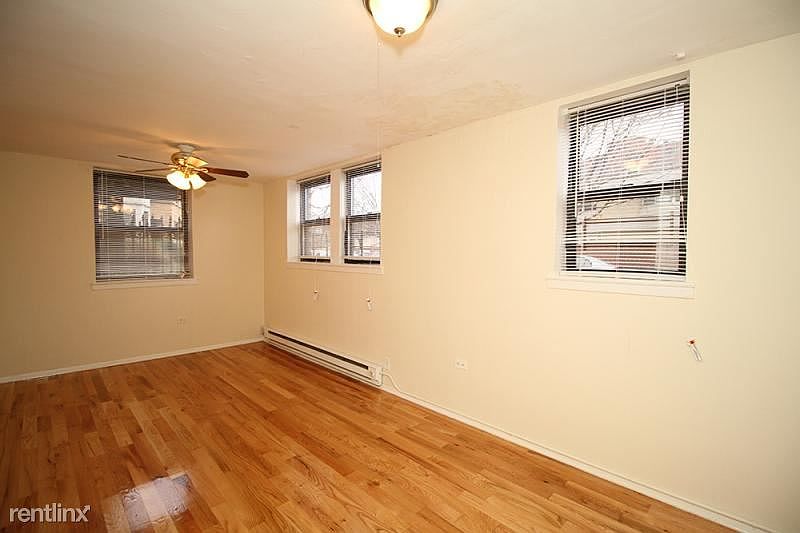 2nd image of 709 W Brompton Ave APT 71