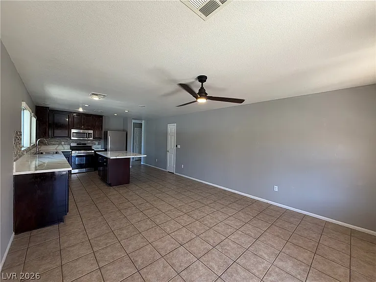 11037 Parete Ct — Photo 6