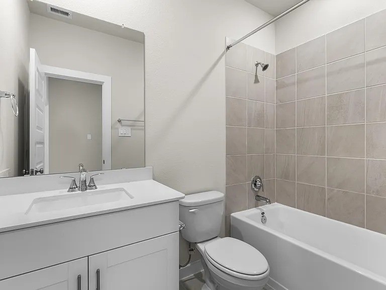2213 Bay Breeze Dr — Photo 14