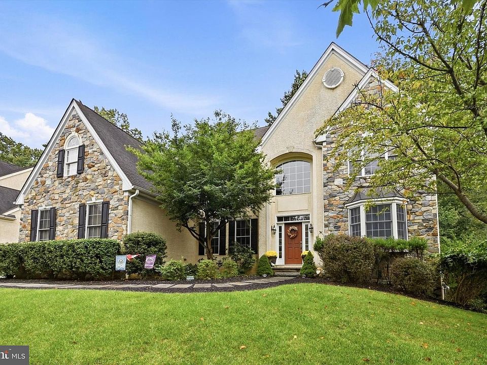 1st image of 59 Cherry Farm Ln