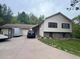 134 Weiland Dr, Marquette, MI 49855