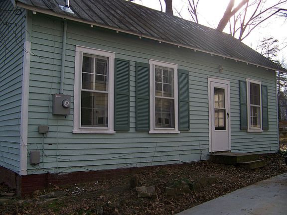 Cottage -860 sq ft