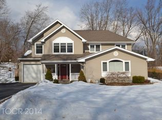 16 Mountain Ave, Park Ridge, NJ 07656