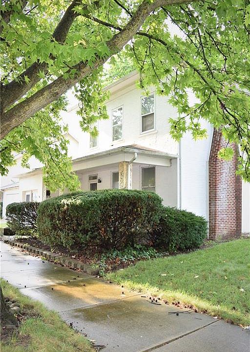 1st image of 602 W Ash St