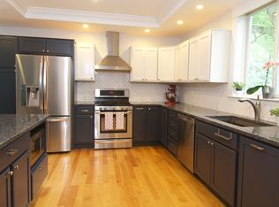 718 Hollen Rd, Baltimore, MD 21212