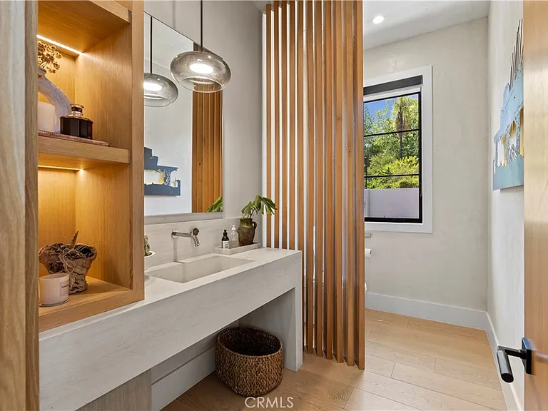 5050 Arundel Dr — Photo 34