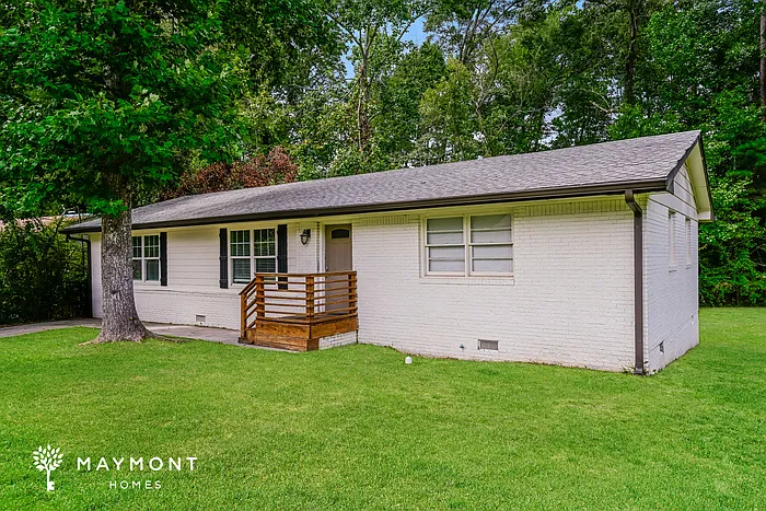 3 bed, 2.0 bath, 1400 sqft, $1,795 — Photo 2