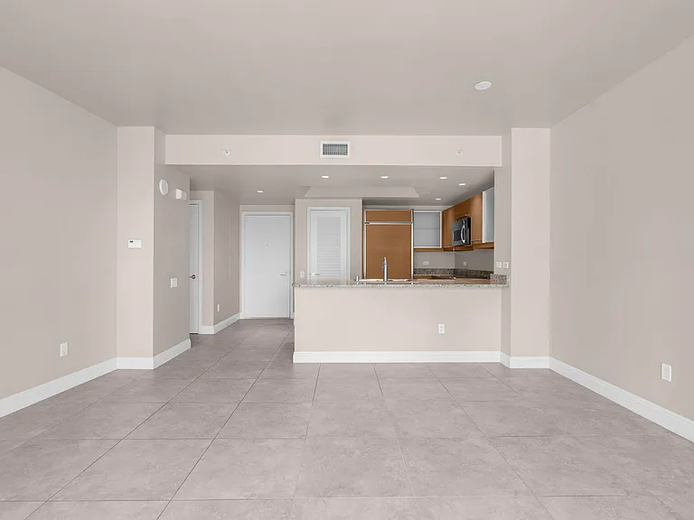 222 Karen Ave #15 — Photo 17