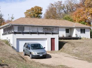 5042 Avon Dr, Mound, MN 55364