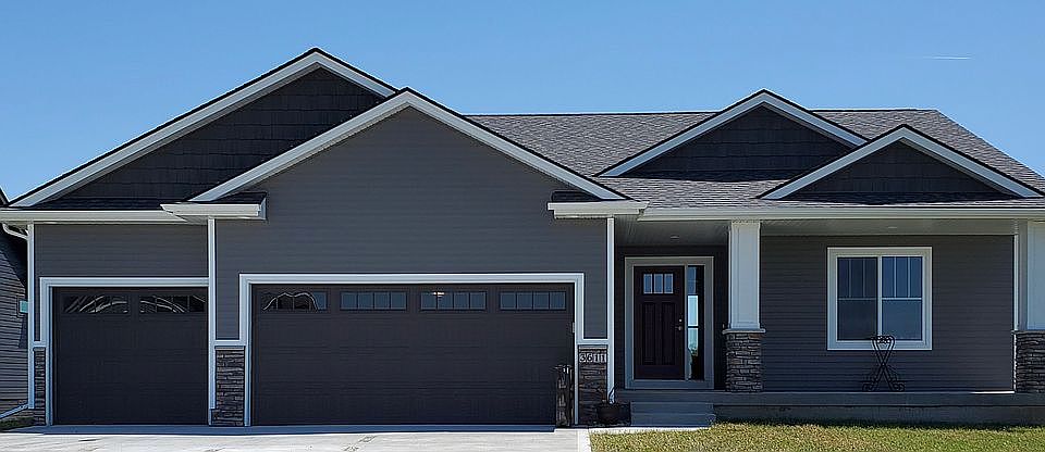 1st image of 3611 NW Reinhart Dr