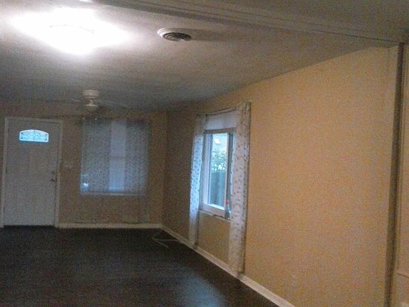 5th image of 157 Lane Ave S