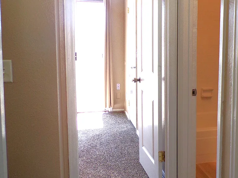 17219 E Tennessee Dr — Photo 7