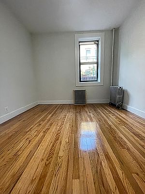 4th image of 4215 34th Ave APT 1D