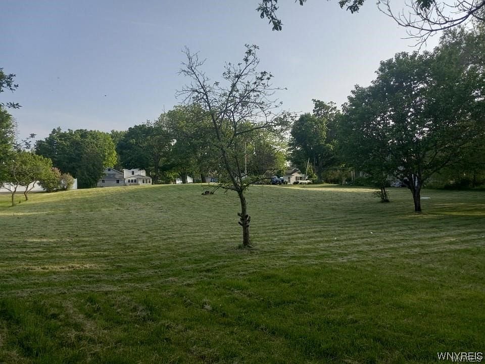 1st image of 27 Leroy St #21