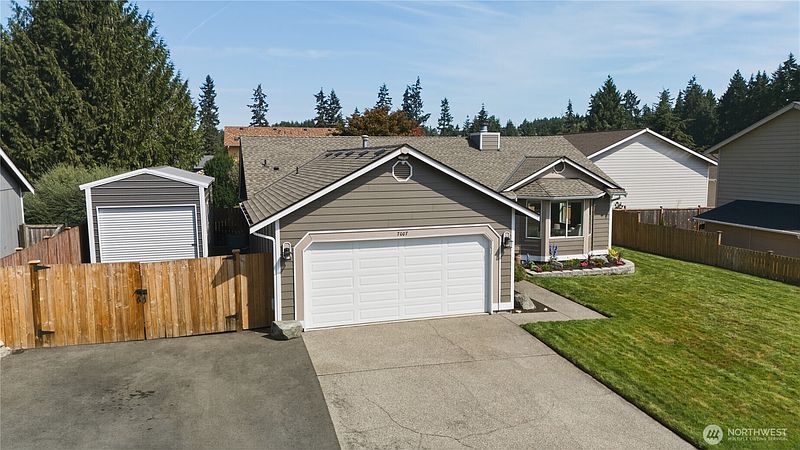 3rd image of 7007 198th Street E