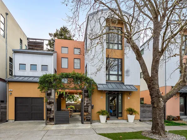 105 G Street, Petaluma, CA 94952