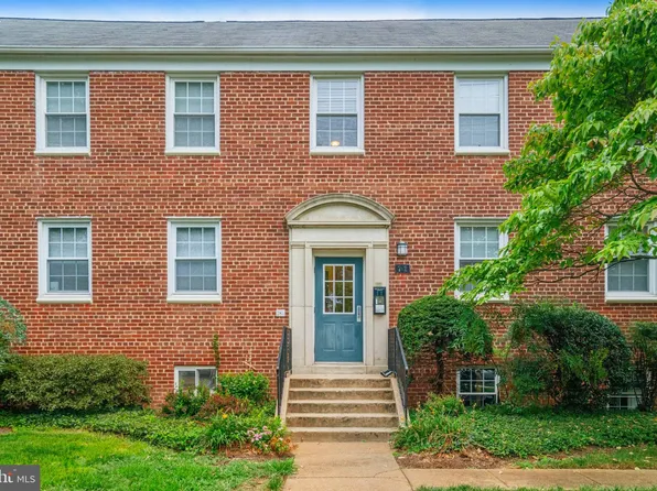 702 S Fayette St APT 22, Alexandria, VA 22314